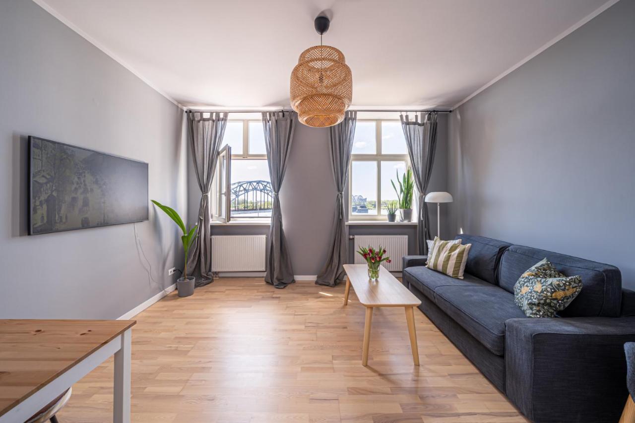 Cosy Studio With River View リガ エクステリア 写真